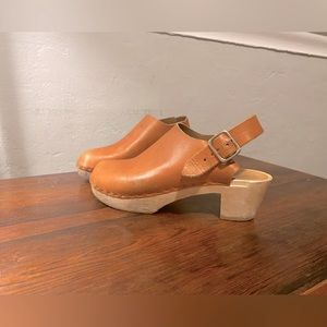 Bryr Clogs